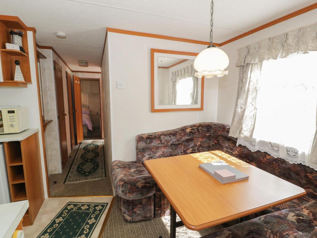 Fron Dderw Caravan Holyhead Exterior foto