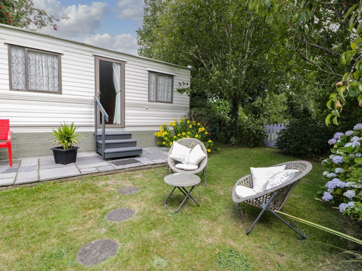 Fron Dderw Caravan Holyhead Exterior foto